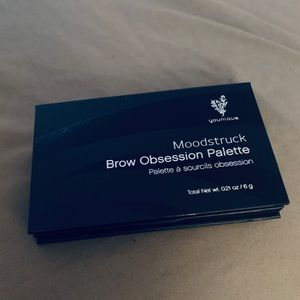 Younique Brow pallet